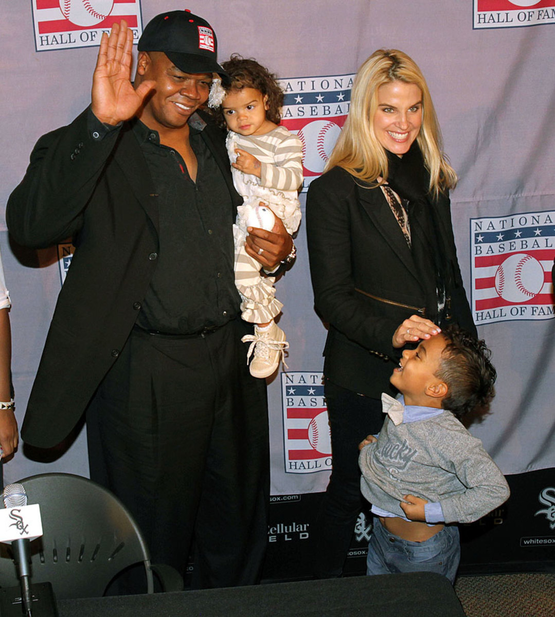 Frank-Robinson-wife-Meghan-daughter-Ashley-son-Frank-III.jpg